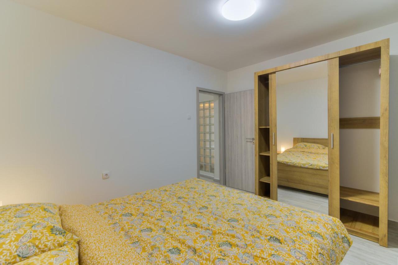Demi II Apartment Senj  Exterior foto